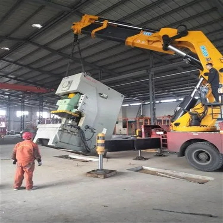 盐城80吨折臂吊车出租附近电话